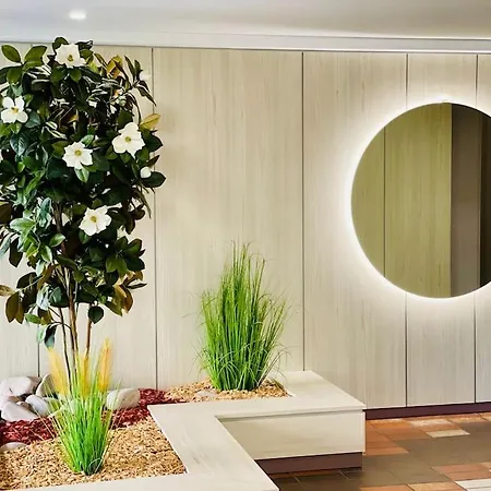 Un Nid Dans Les Pins Apartman