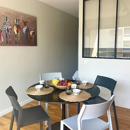 Un Nid Dans Les Pins Apartman *