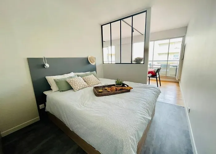 Un Nid Dans Les Pins Apartment *