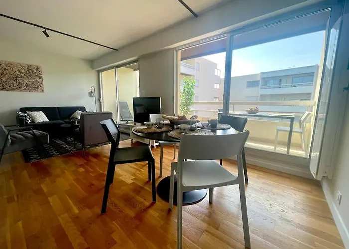 Un Nid Dans Les Pins * La Baule-Escoublac